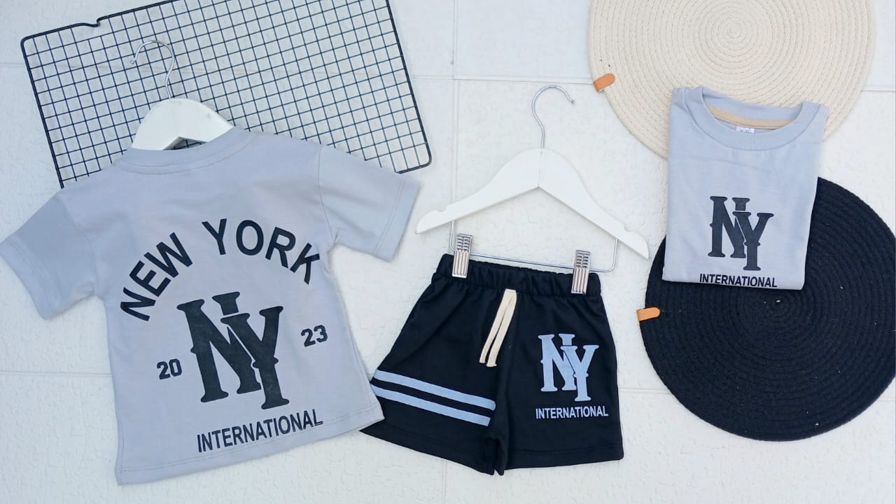 WhatsApp Image 2025-10-21 at 15.52.21 (2) 5 CONJUNTOS BEBE NY - Imagen 1