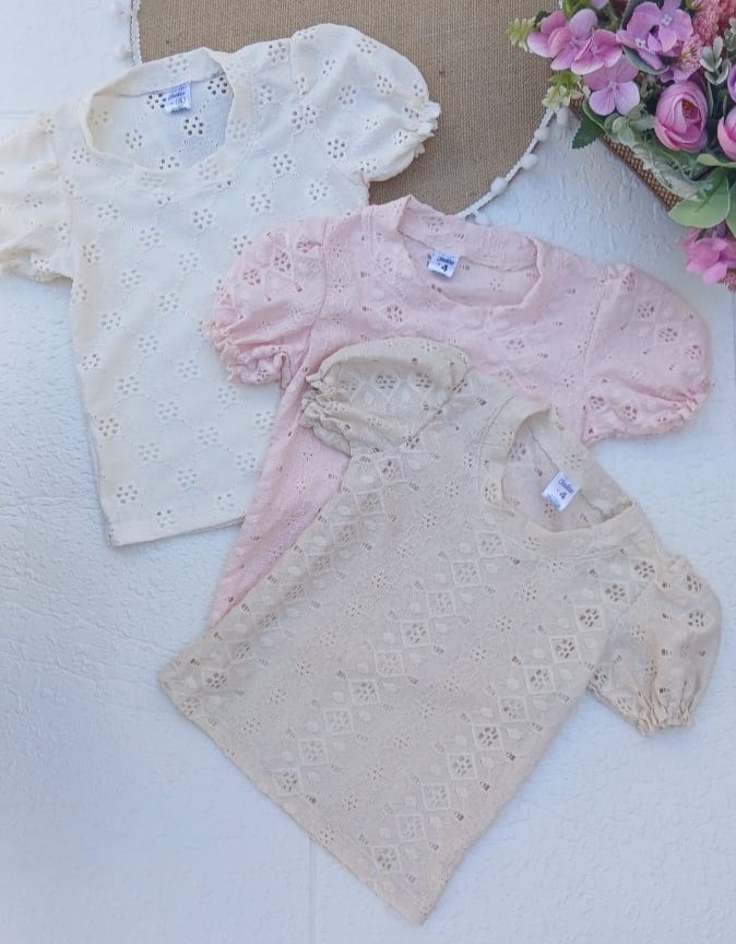 WhatsApp Image 2025-10-21 at 15.52.23 5 REMERAS BEBA PRINCESA BRODERI - Imagen 1